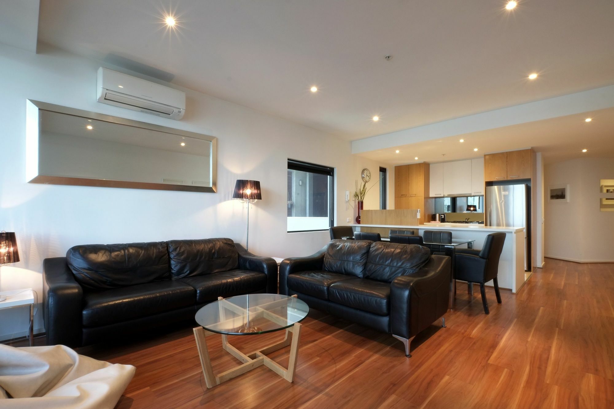 Acd Apartments Melbourne Eksteriør billede